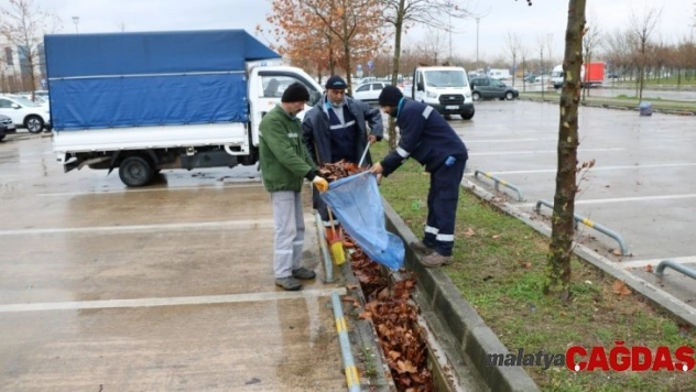 Çift sıra parklanma yapan araçlara ceza