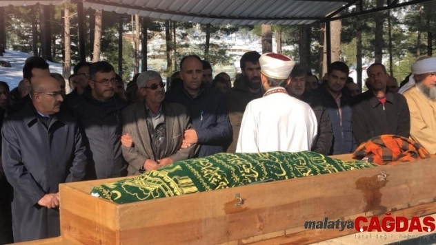 Çığda ölen madenci toprağa verildi