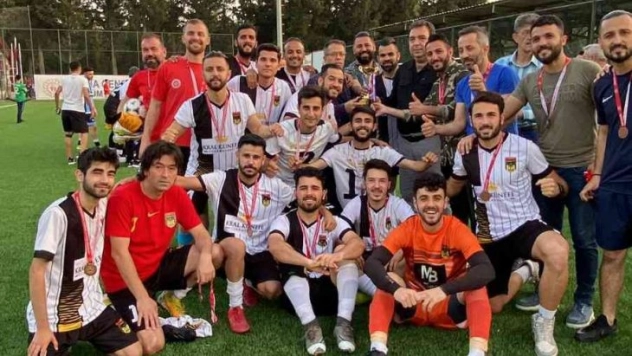 Cihangirspor Süper Amatör Lig'e yükseldi