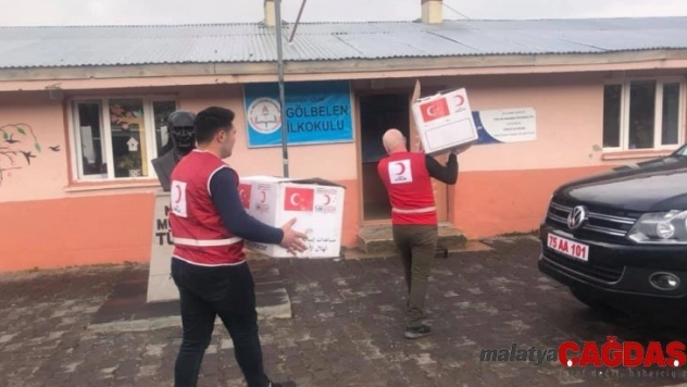 Çıldır Kızılay'dan 'Çocuklarımız Üşümesin' Projesi