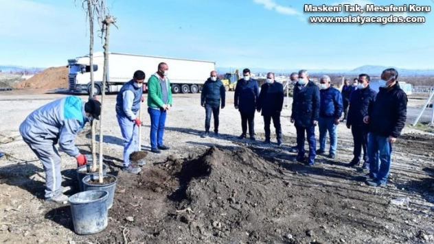 Çınar: 'Daha yeşil, daha güzel bir Yeşilyurt için çalışıyoruz'