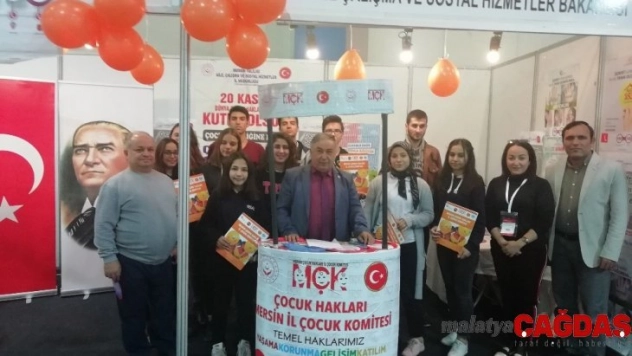 Çocuk Hakları Çocuk Komitesi kitap fuarında stant açtı
