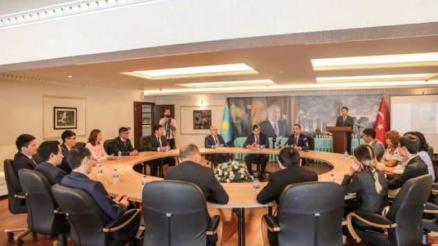 Cumhurbaşkanı Başdanışmanı Topçu: 'Barışa verdiğimiz önem 'Yurtta sulh cihanda sulh' sözleri ile sabittir'