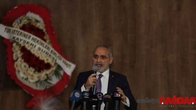 Cumhurbaşkanı Başdanışmanı Topçu, Mehmet Akif Ersoy'u anma programına katıldı