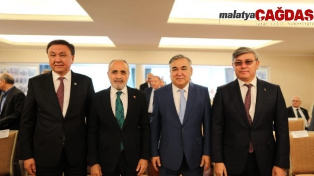 Cumhurbaşkanı Başdanışmanı Topçu, Türk İşbirliğinin Mimarı kitabının tanıtım programına katıldı