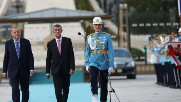 Cumhurbaşkanı Erdoğan, Çekya Başbakanı Babis'i resmi törenle karşıladı