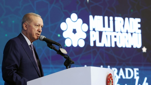 Cumhurbaşkanı Erdoğan'dan Özgür Özel'e: Mandacılık talep ediyor