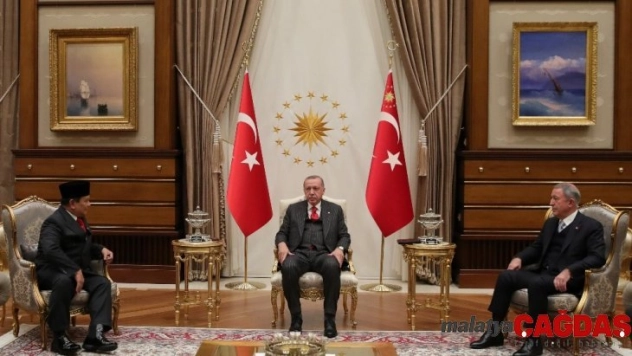 Cumhurbaşkanı Erdoğan, Endonezya Savunma Bakanını kabul etti