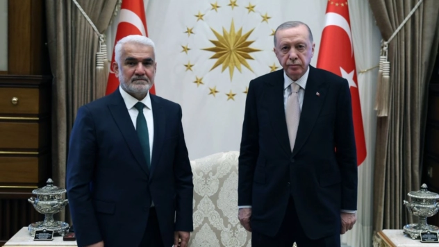 Cumhurbaşkanı Erdoğan, HÜDA PAR Genel Başkanı Yapıcıoğlu'nu kabul etti