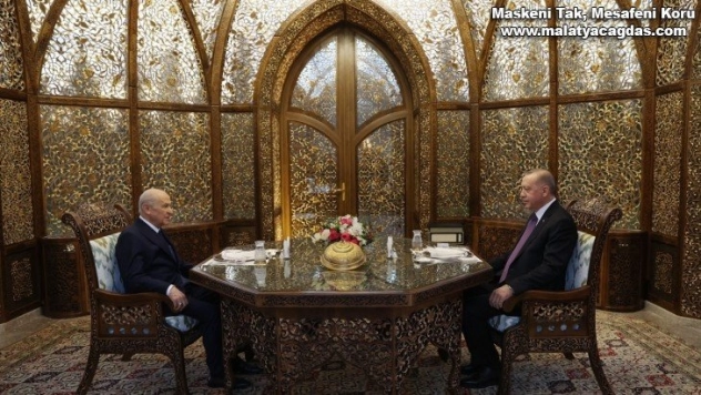 Cumhurbaşkanı Erdoğan ile MHP Lideri Bahçeli iftarda bir araya geldi