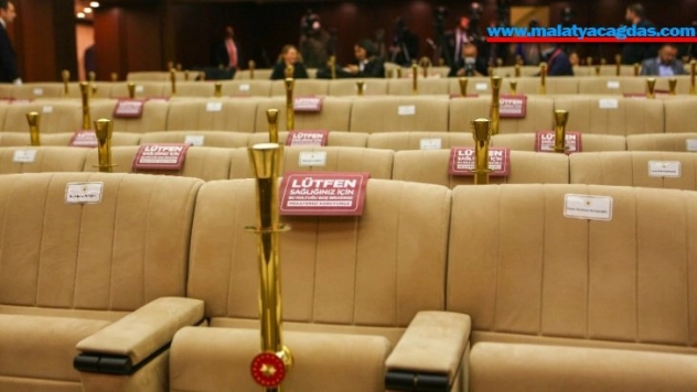 Cumhurbaşkanı Erdoğan'ın basın toplantısı öncesinde korona virüsü tedbirleri