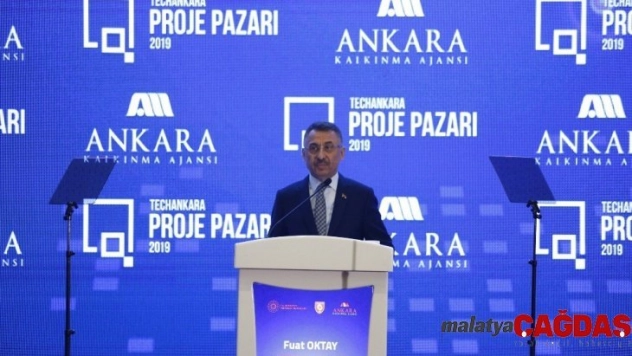 Cumhurbaşkanı Yardımcısı Oktay TechAnkara Proje Pazarı programında konuştu