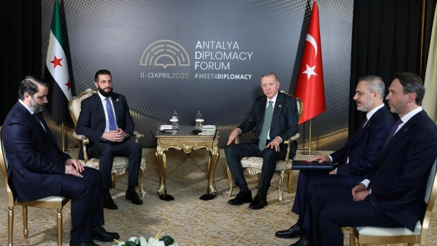 CumhurbaşkanıErdoğan, Suriye Cumhurbaşkanı Şara ile görüştü