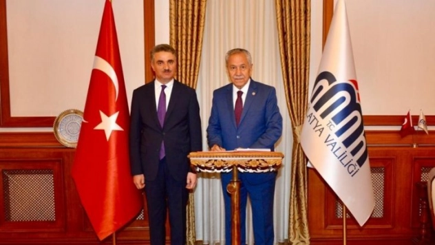 Cumhurbaşkanlığı YİK Üyesi Arınç Malatya'da