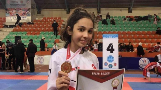 Dadaş kızı Türkiye şampiyonu
