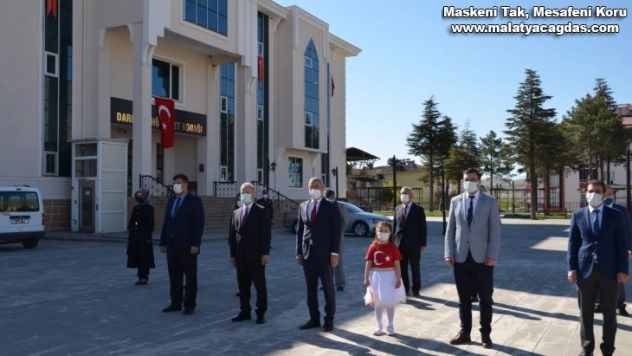 Darende'de 23 Nisan kutlaması