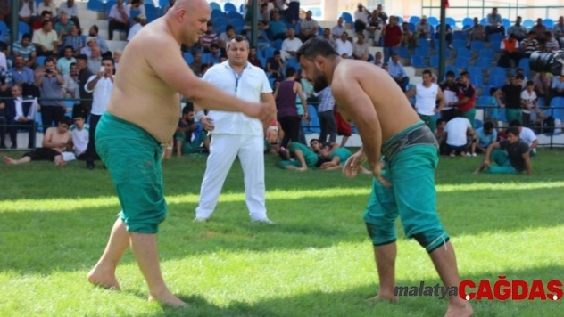 Darende Güreş Festivaline hazırlanıyor