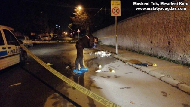 Dayı-yeğen arasında bıçaklı kavga: 1 yaralı