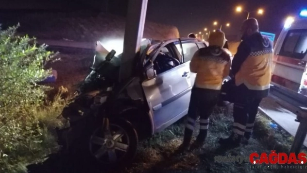 Deniz astsubay otobandaki trafik kazasında hayatını kaybetti