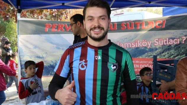 Denizli'de 5 ton hamsi dağıtıldı