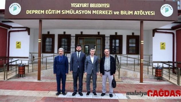 Deprem Eğitim Simülasyon Merkezi gezildi