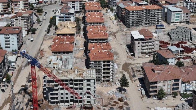 Velioğlu Apartmanı ve Meral İş Hanı davalarında karar