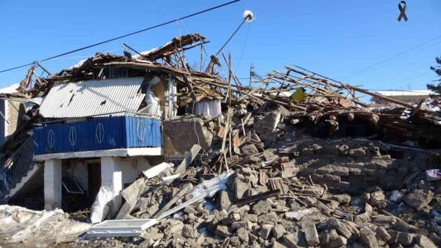 Depremde enkaza dönen Ören'de 11 kişi hayatını kaybetti