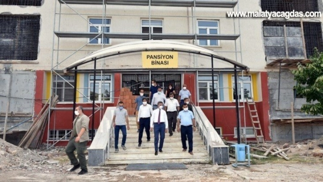 Okulların yerine yenisi yapılıyor