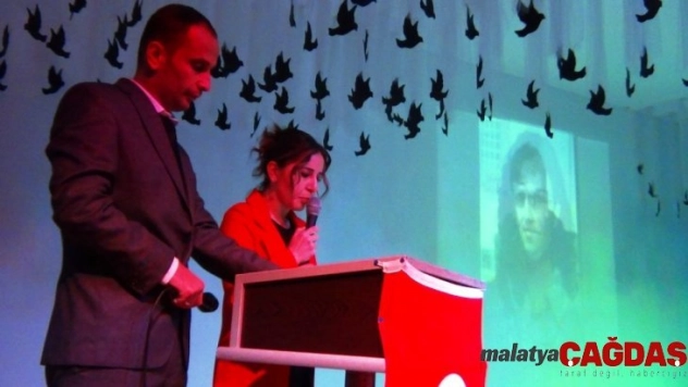 Depremde vefat eden öğretmenlerin mektupları okundu