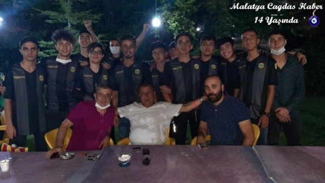 Derebeyleri'nden yeni sezon toplantısı