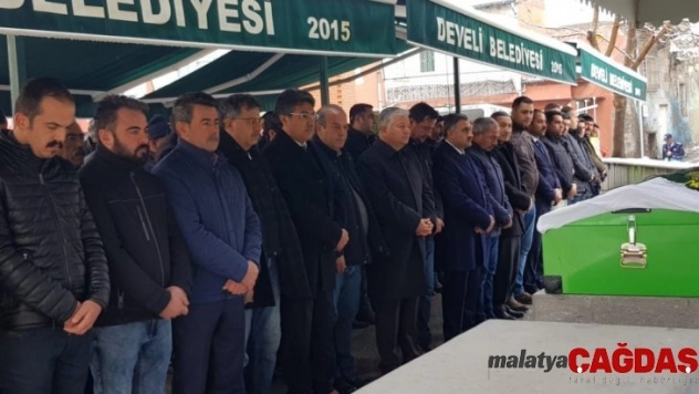 Develi Belediyesi Kültür Müdürü Ali Orhan'ın Annesi Gazi Mezarlığına Defnedildi