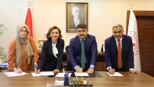 Develi'de kadın üreticilerini desteklemek için protokol imzalandı