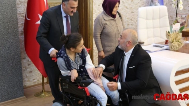 Develi'deki engellilere yeni yıl hediyesi