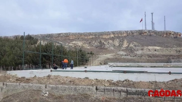Devrekani Stadyumunda rehabilitasyon çalışmaları sürüyor