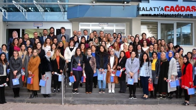 Dicle Elektrik 8 Mart Kadınlar Günü'nü erken kutladı