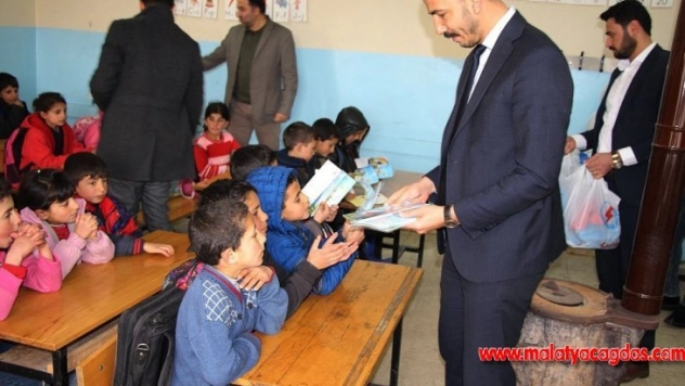 Dicle Elektrik'ten çocuklara 'Enerjik Hikayeler' kitabı