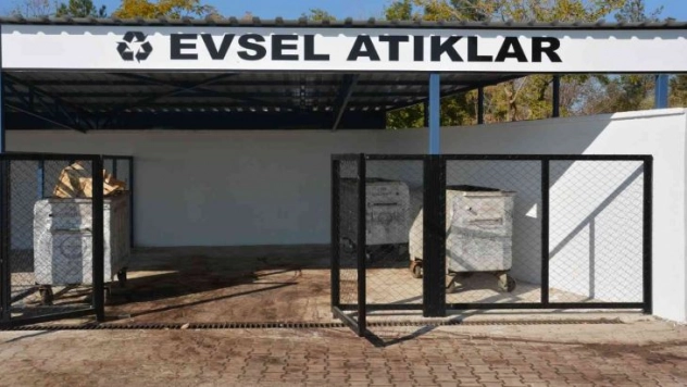 Dicle Üniversitesinde, 'Atık geçici depolama alanı' kuruldu
