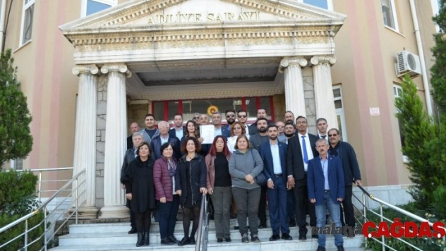 Didim CHP'de yeni yönetim mazbatasını aldı