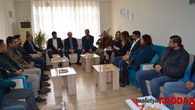 Didim CHP heyetinden, İttifak ortağına hayırlı olsun ziyareti