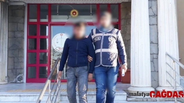 Didim'de fırın soyguncuları polisten kaçamadı