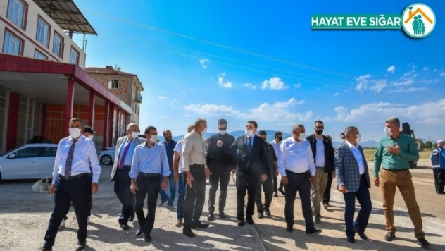 Asfaltlama çalışmalarına başlandı