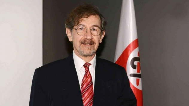 Diş Hekimi Aydın: 'Ağız kokusu depresyona sürüklüyor'