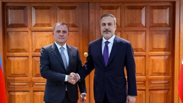 Dışişleri Bakanı Fidan, Azeri mevkidaşı Bayramov ile görüştü