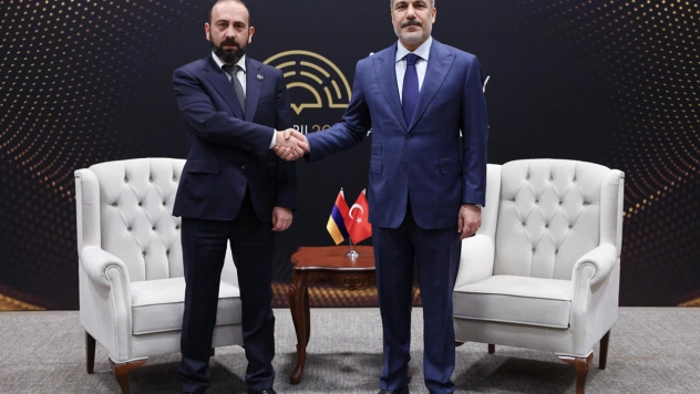 Dışişleri Bakanı Fidan, Ermeni mevkidaşı Mirzoyan ile görüştü