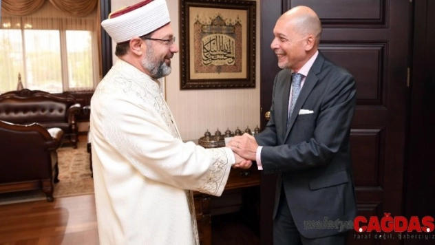 Diyanet İşleri Başkanı Erbaş, Arjantin Büyükelçisi'ni kabul etti