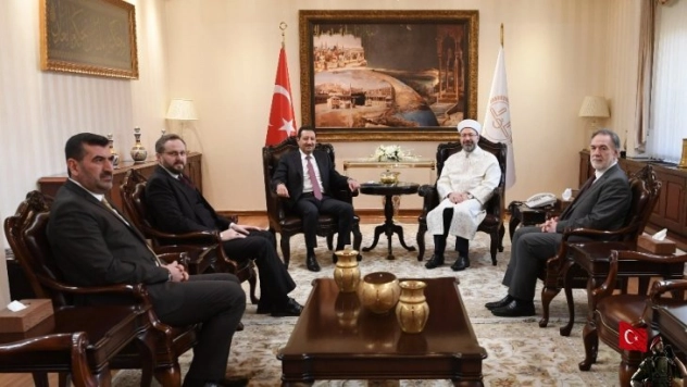 Diyanet İşleri Başkanı Erbaş, Suudi Arabistan Büyükelçisi El Khereiji'yi kabul etti