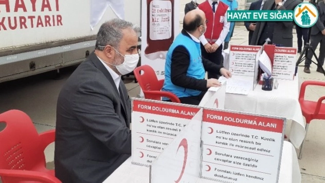 Diyanet İşleri Başkanlığından ülke genelinde Türk Kızılayı'na kan bağışı desteği