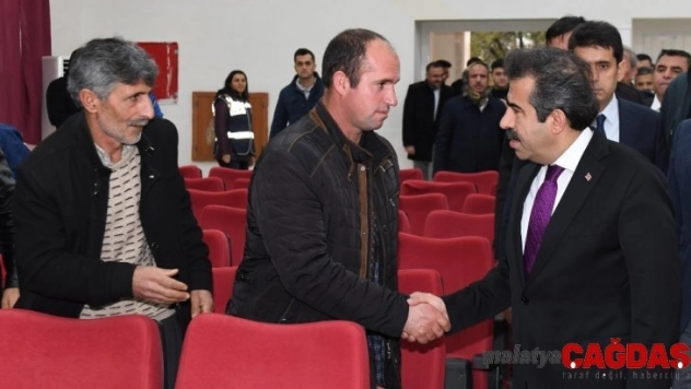 Diyarbakır'a hizmet yolunda buluşmaları sürüyor