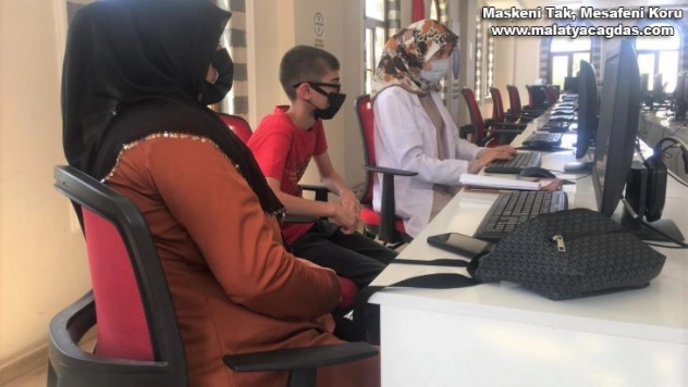 Diyarbakır Büyükşehir Belediyesi LGS tercih bürosu öğrencilerin hizmetinde