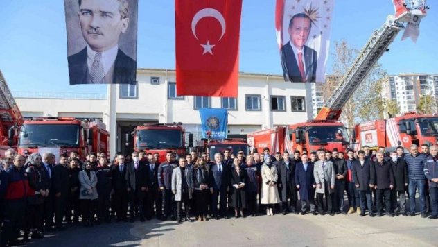 Diyarbakır Büyükşehir Belediyesi itfaiye filosunu güçlendirdi